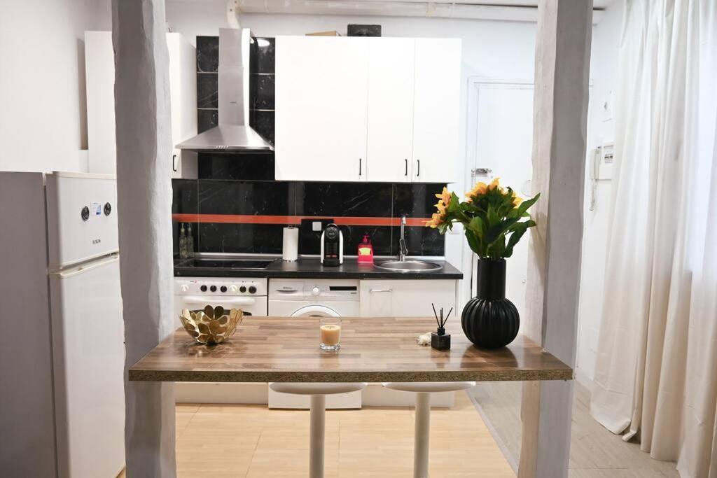 Agradable Apartamento Temporal De 1 Dormitorio En Madrid Pez30 Leilighet Eksteriør bilde