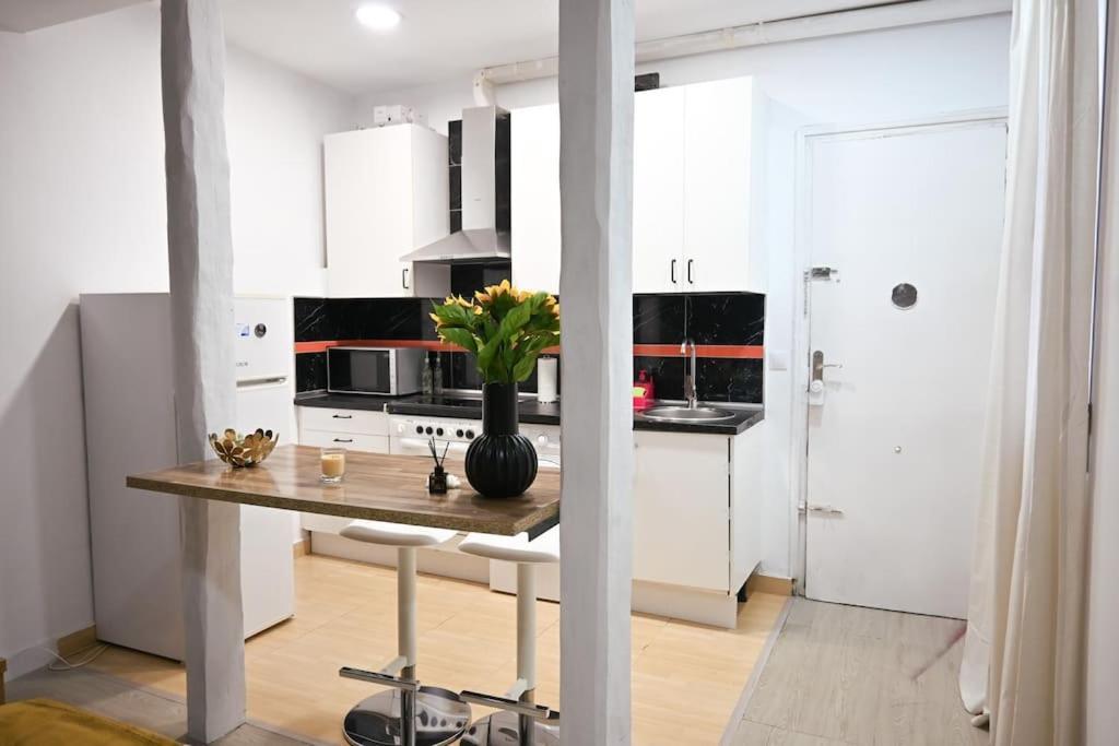 Agradable Apartamento Temporal De 1 Dormitorio En Madrid Pez30 Leilighet Eksteriør bilde